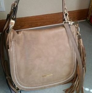 Adorable Steve Madden purse